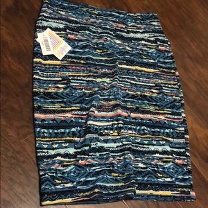 Lularoe Classy Cassie On Sale!